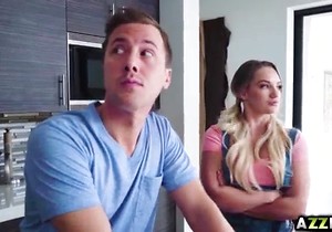 Thick seductress gets fucked with legs spread